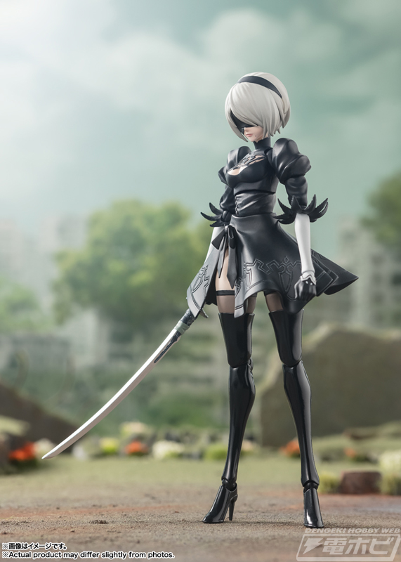 スカートは軟質パーツで躍動感溢れる動きが可能！『NieR:Automata Ver1.1a』アクションフィギュア「S.H.Figuarts 2B」がいよいよ発売！  | 電撃ホビーウェブ