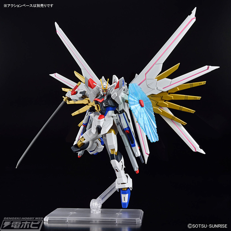 機動戦士ガンダムSEED FREEDOM』ガンプラ「HG マイティーストライクフリーダムガンダム」の新たな商品画像公開！実剣「フツノミタマ」の刃パーツは2種の表面仕上げにより質感の違いを表現  | 電撃ホビーウェブ