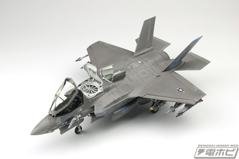 短距離離陸・垂直着陸が可能な「F-35B ライトニング II」の組み立てキットが1/48と1/72の2サイズでイタレリから登場！ビーストモード、バーチカルランディングモードも再現可能！  | 電撃ホビーウェブ