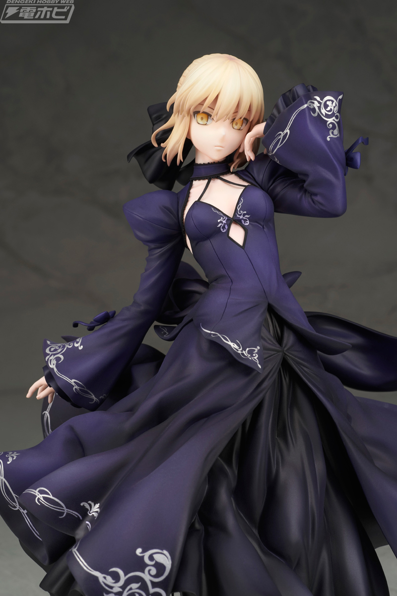 Fate/Grand Order』セイバーオルタが優雅なドレス姿でアルターから 