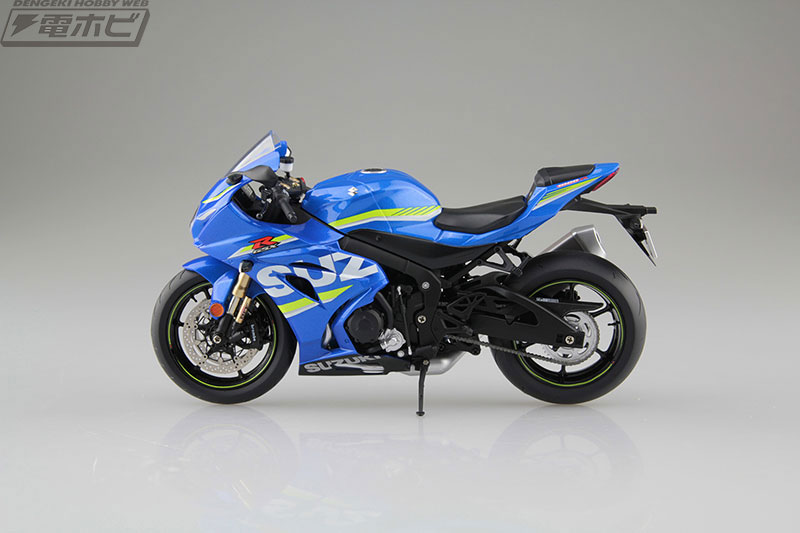 青島文化教材社の精密完成品バイクモデル「フラッグシップミニカー」シリーズに「R1000」こと「SUZUKI GSX-R1000R」が登場!! |  電撃ホビーウェブ