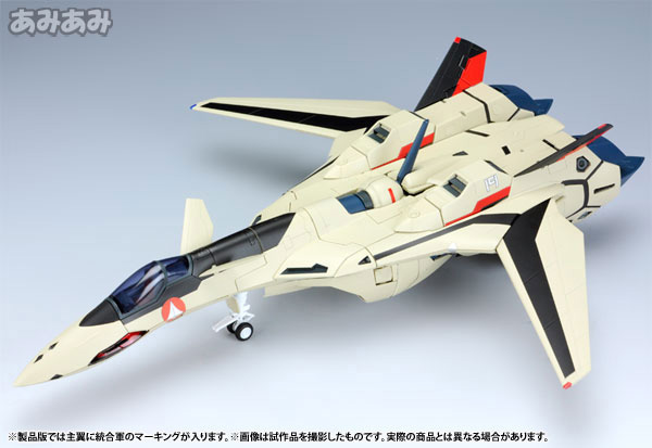 1/60 完全変形 YF-19 with ファストパック