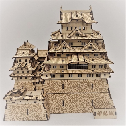 ベストセラーの「姫路城」木製パズルがさらに忠実に再現したモデルに ...