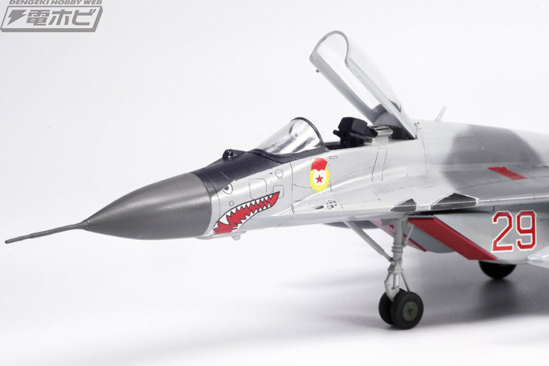 ロシアのジェット戦闘機「MiG-29（9.13）フルクラムC」が1/72スケール
